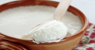Yoğurt Kalori ve Besin Değerleri